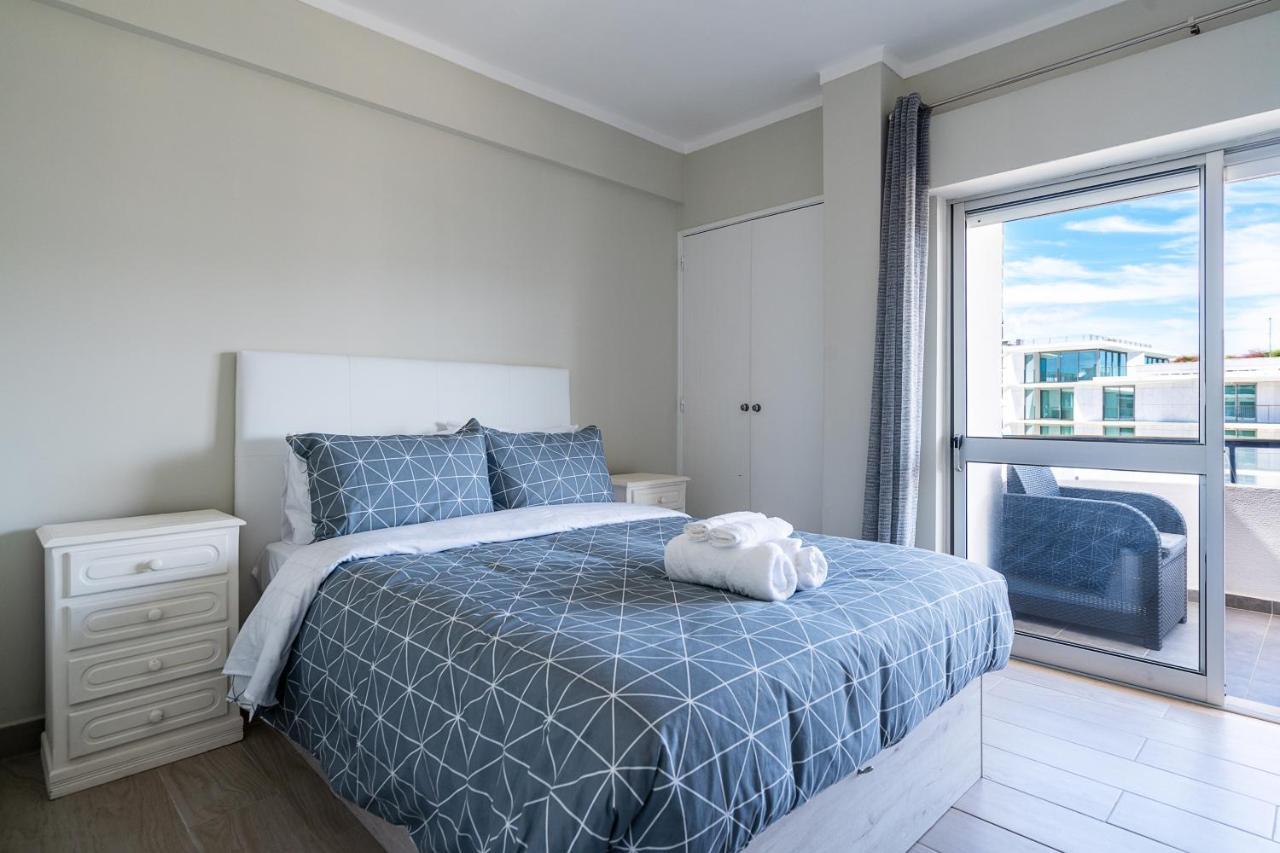 Beachfront Apartment In Armacao アルマカオ・デ・ペラ エクステリア 写真