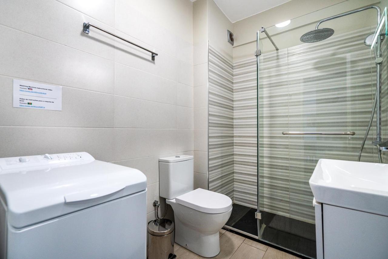 Beachfront Apartment In Armacao アルマカオ・デ・ペラ エクステリア 写真